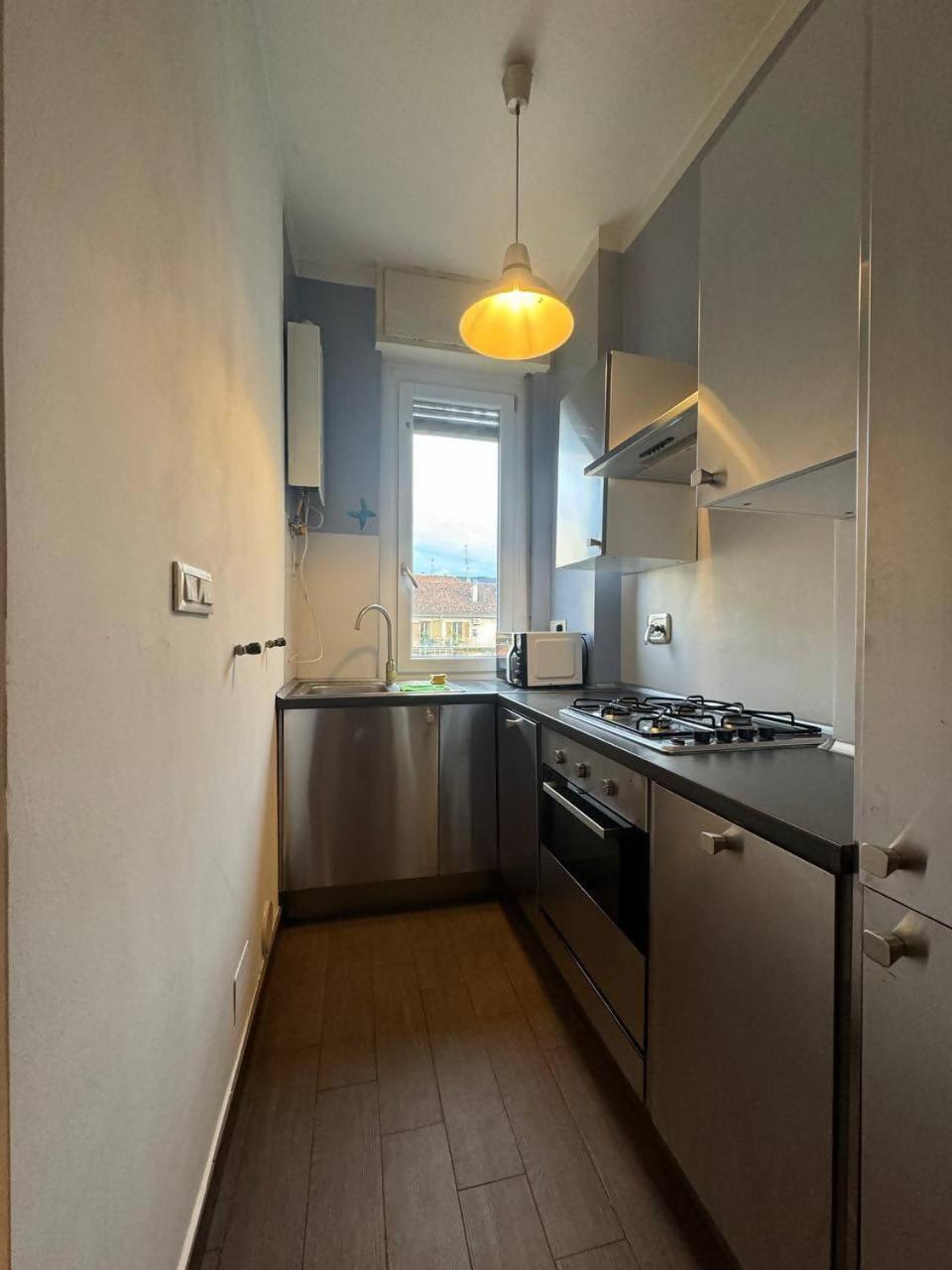 Casa Dante Vicino Metropolitana Lägenhet Turin Exteriör bild
